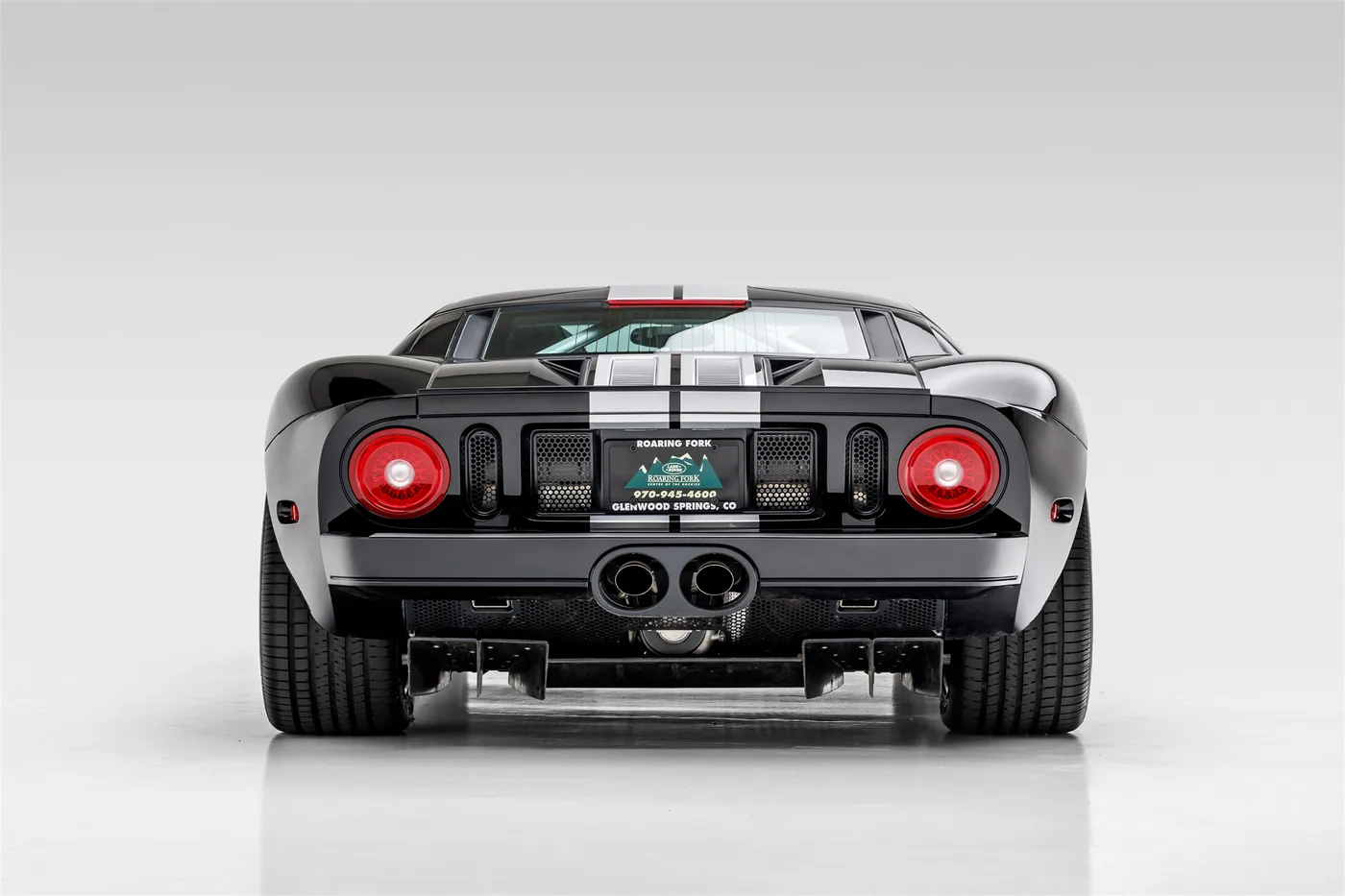 2006 Ford GT Base S/C - View 5