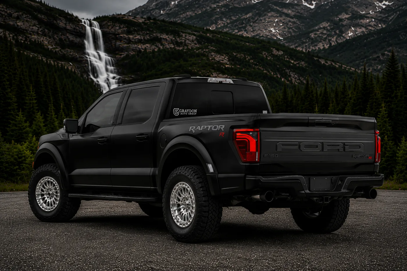 Ford F150 Raptor R - View 4