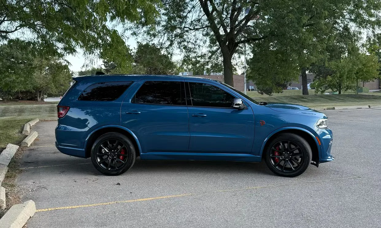 2024 Dodge Durango Hellcat - View 3
