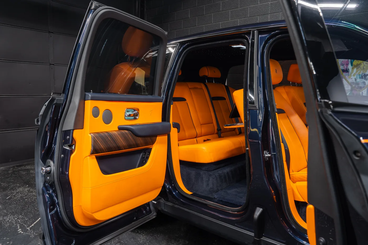 Rolls Royce Cullinan - View 8