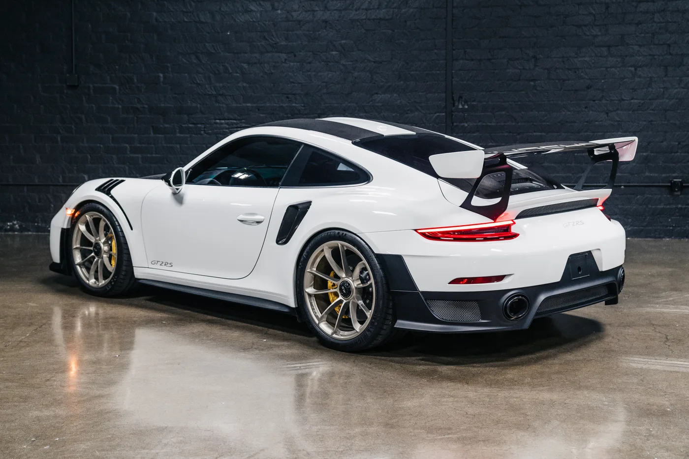2019 Porsche 911 GT2 RS - View 7