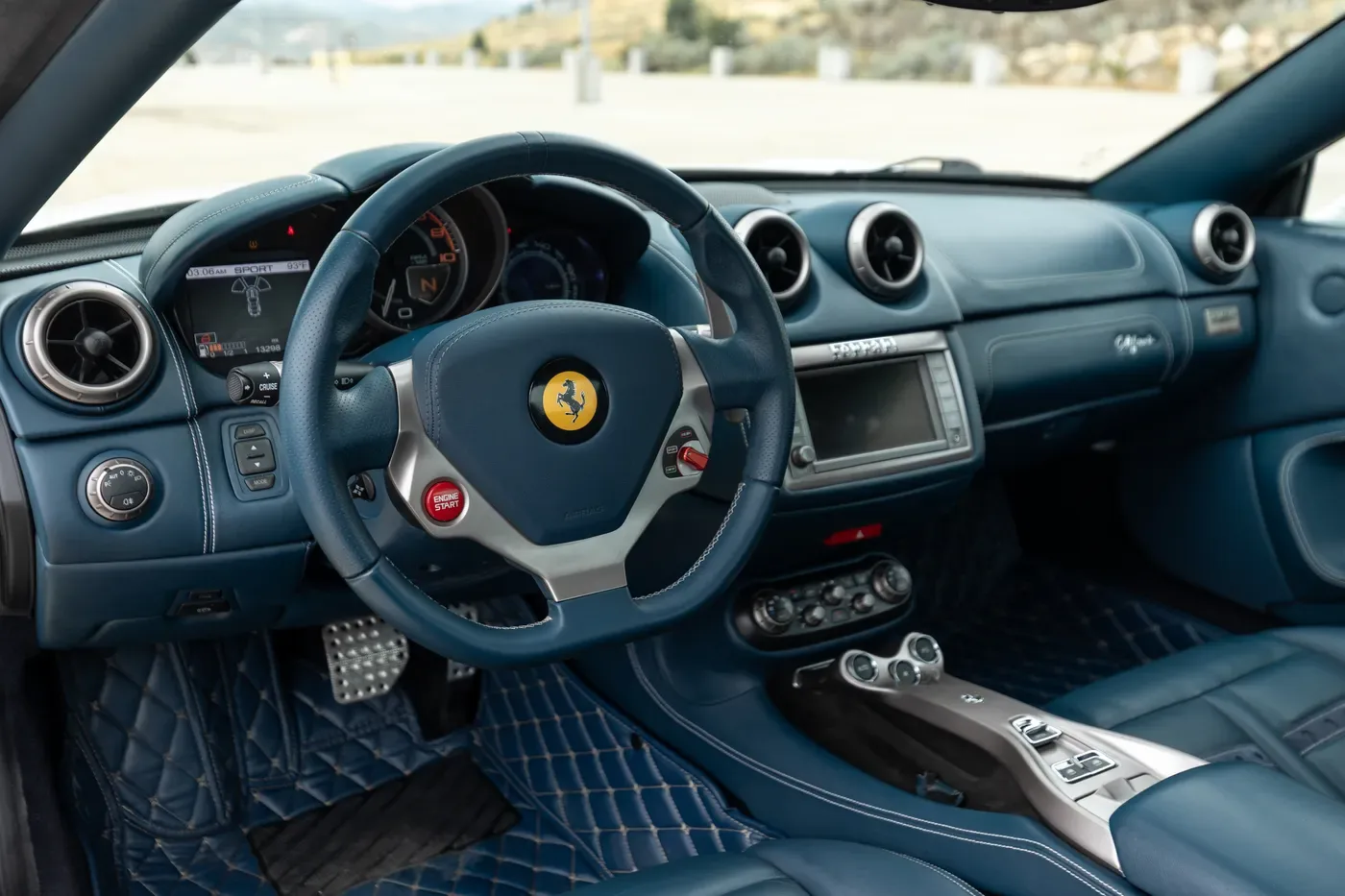 Ferrari California - View 8