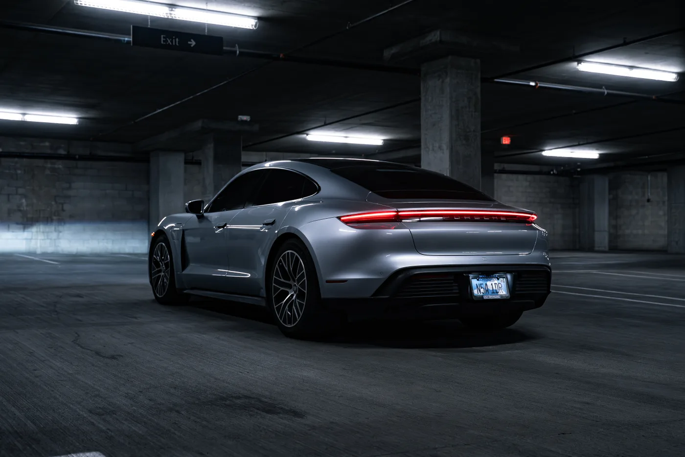 Porsche Taycan - View 5