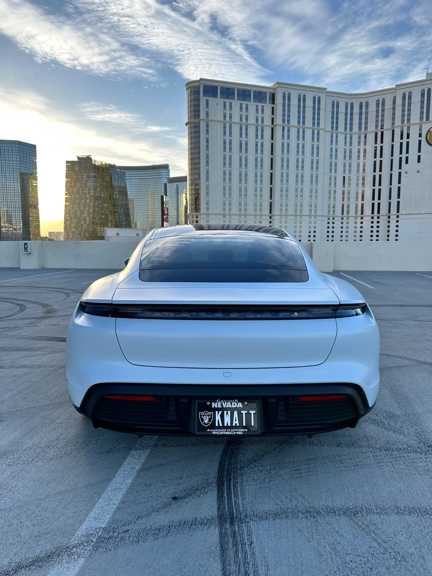 Tycan 4S EV - View 2