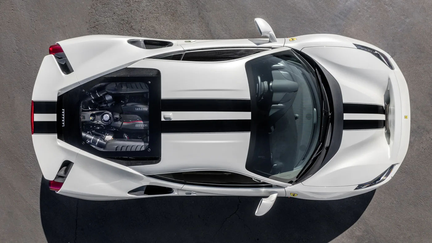 2019 Ferrari 488 GTB Base - View 9