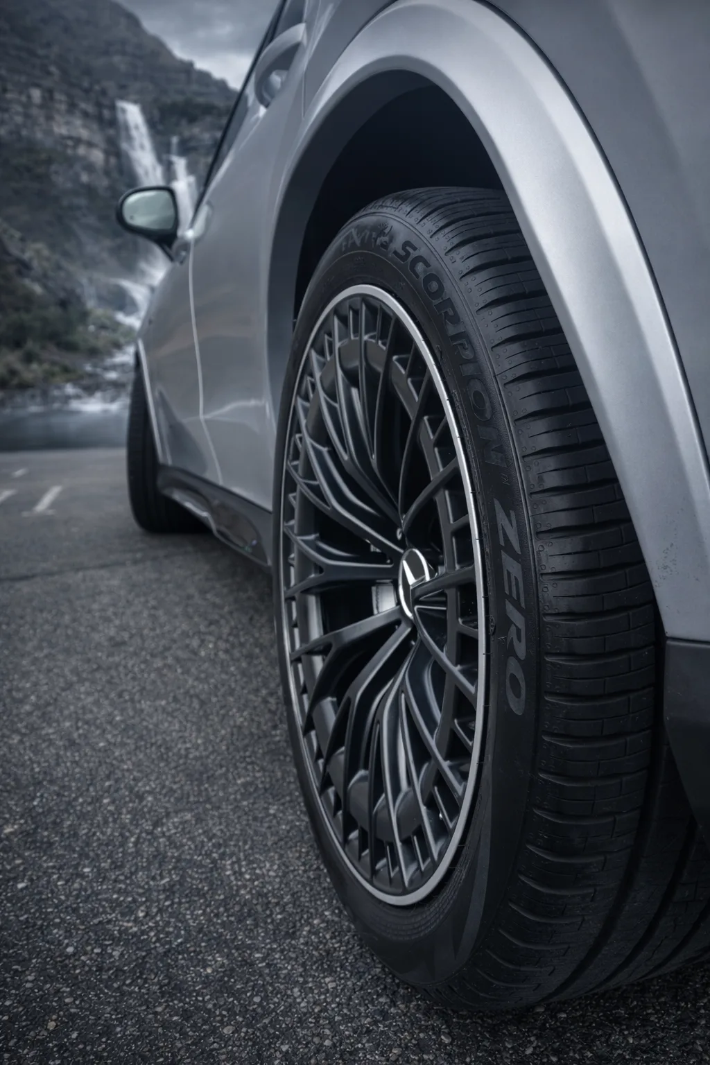 Mercedes-Benz GLC43 AMG - View 8