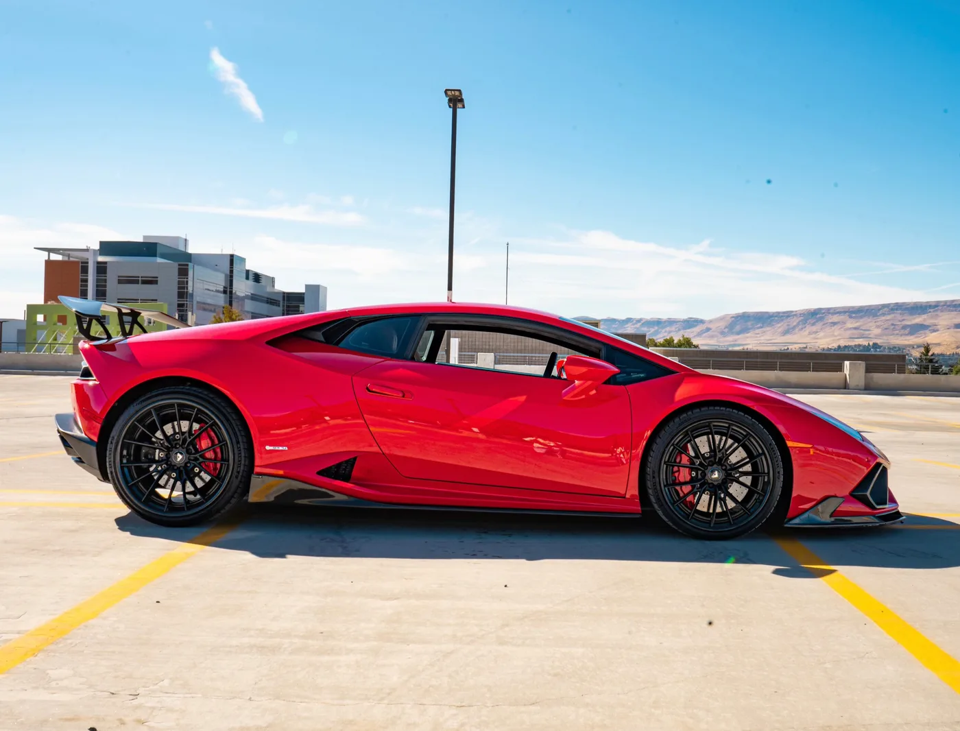 Lamborghini Huracan - View 3