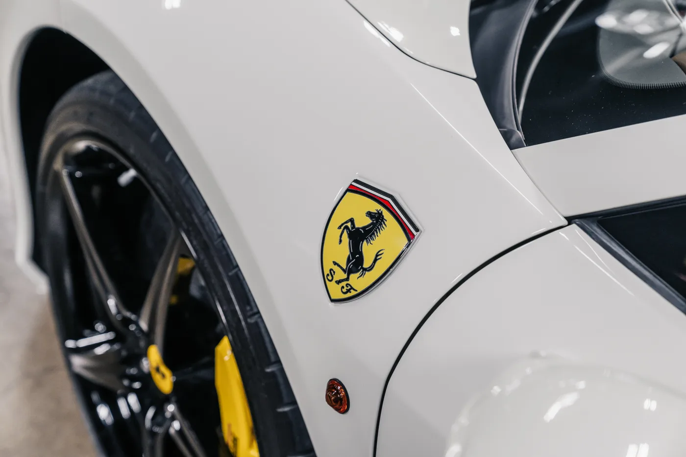 2015 Ferrari 458 Spider - View 9