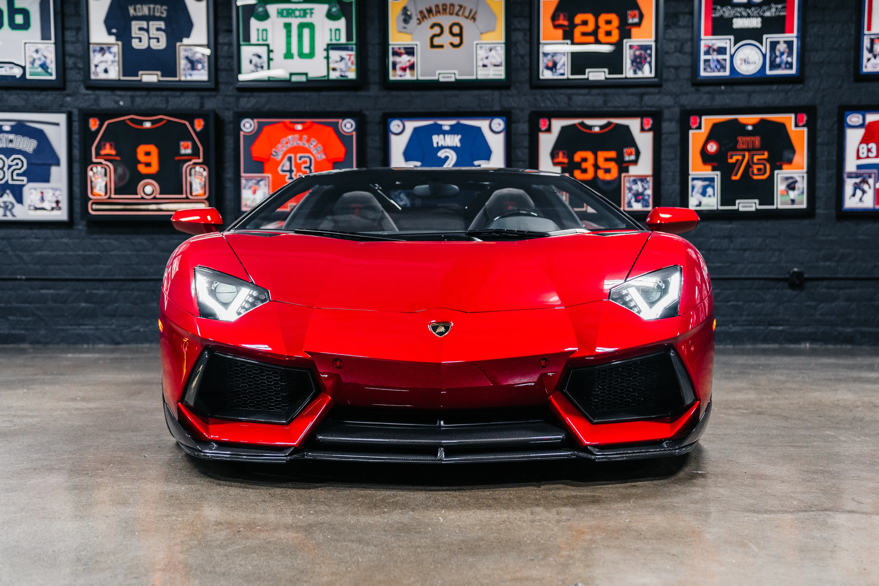 2015 Lamborghini Aventador LP700-4 Roadster