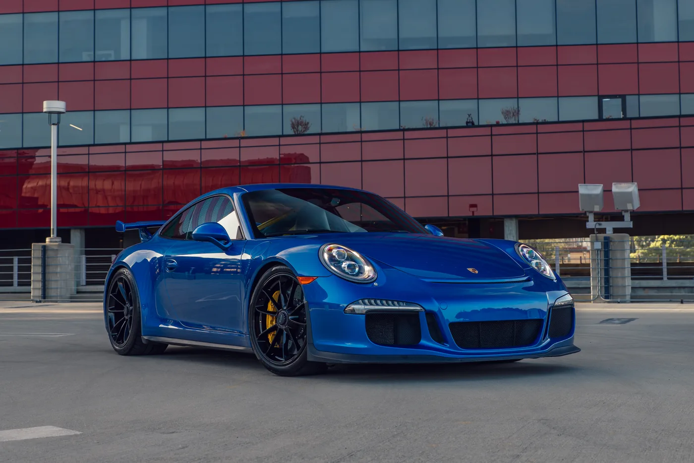 2015 Porsche 911 GT3 - View 4