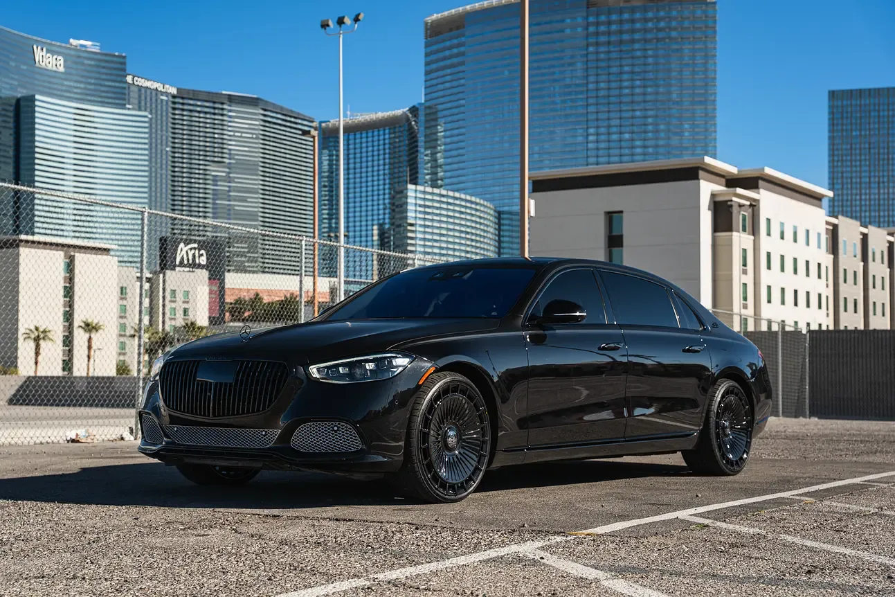 Maybach S680 - View 3