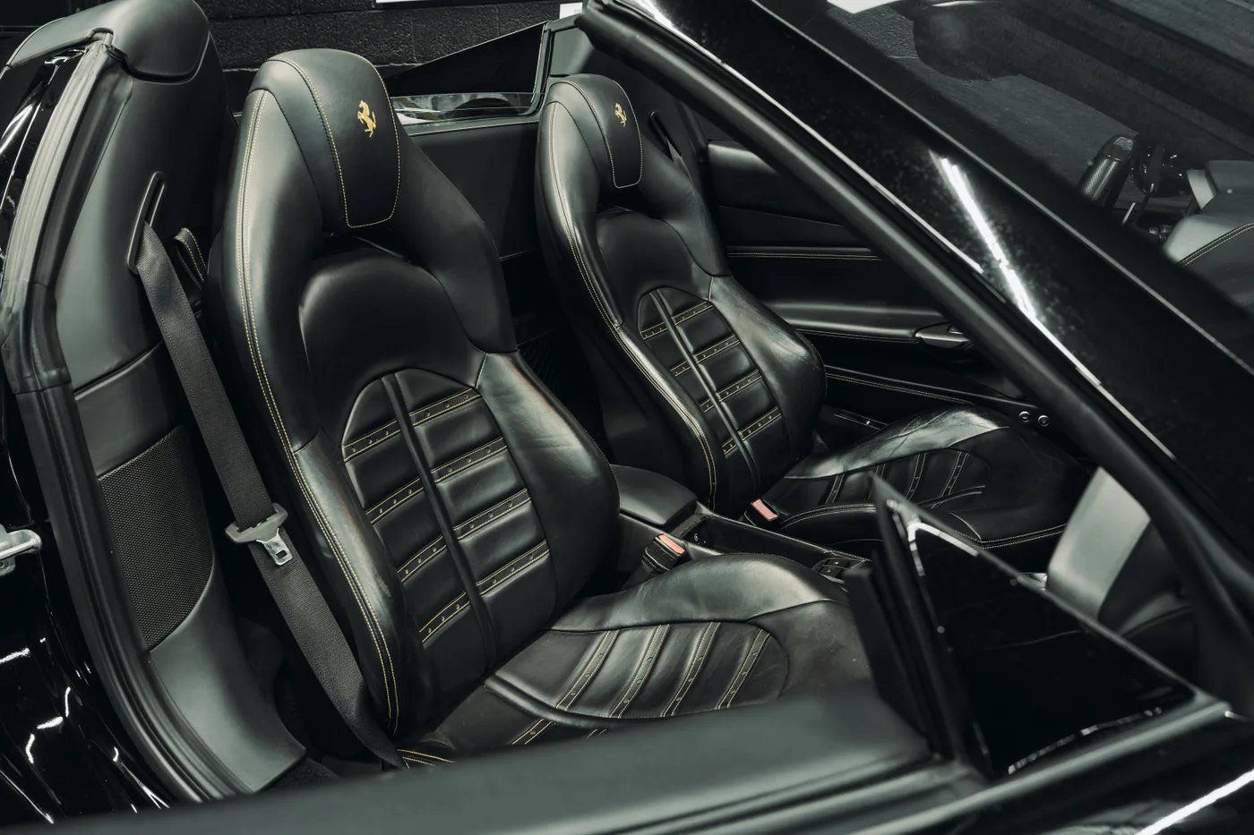 Ferrari 488 Spider - View 5
