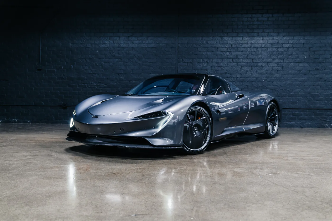 2019 McLaren Speedtail - View 2