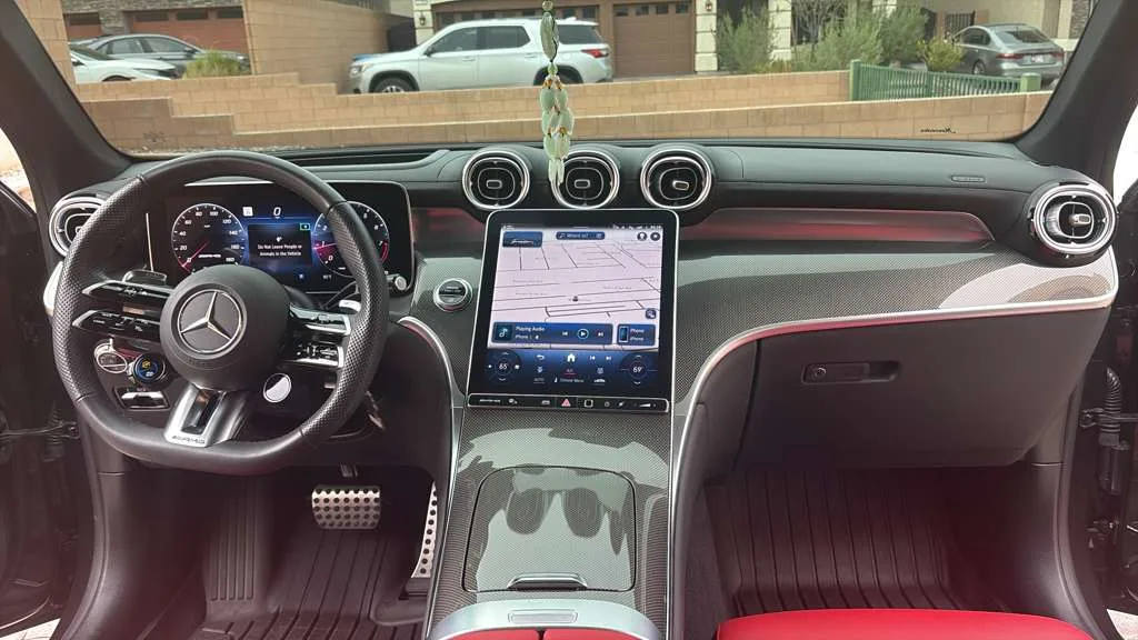 Mercedes Benz GLC Class - View 3