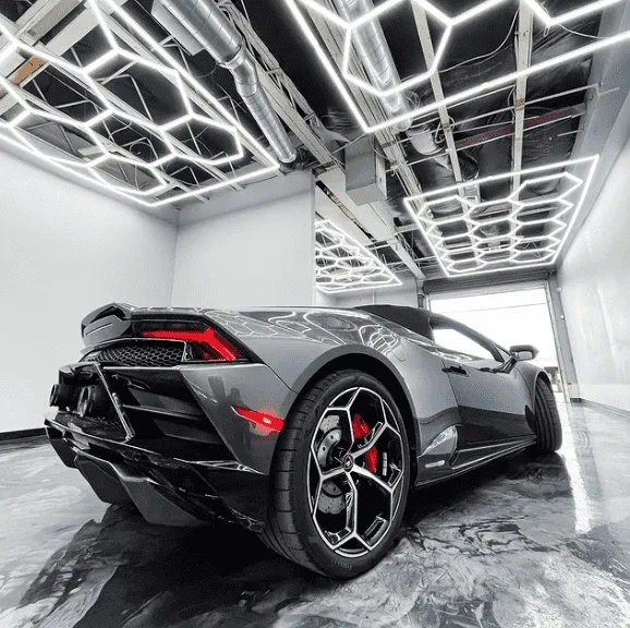 Lamborghini Evo Spider - View 6