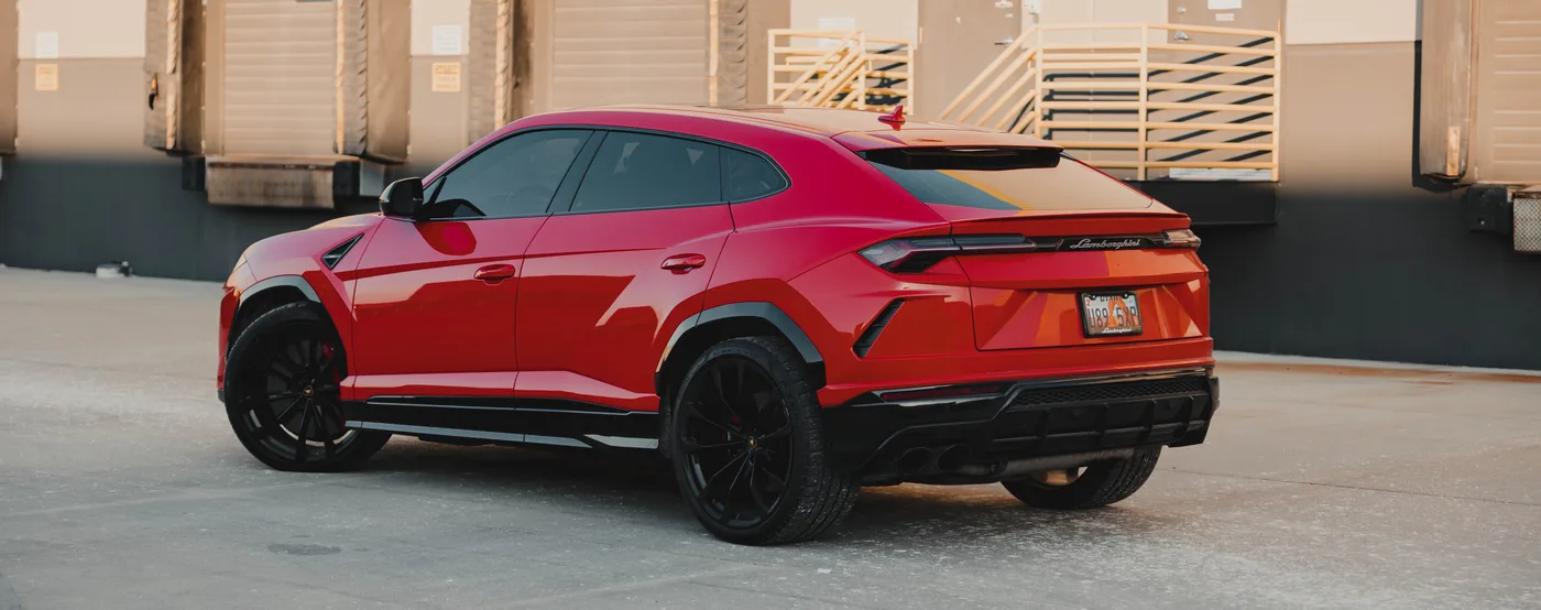 Lamborghini Urus - View 2