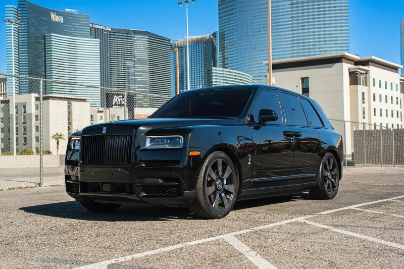 Rolls Royce Cullinan Black