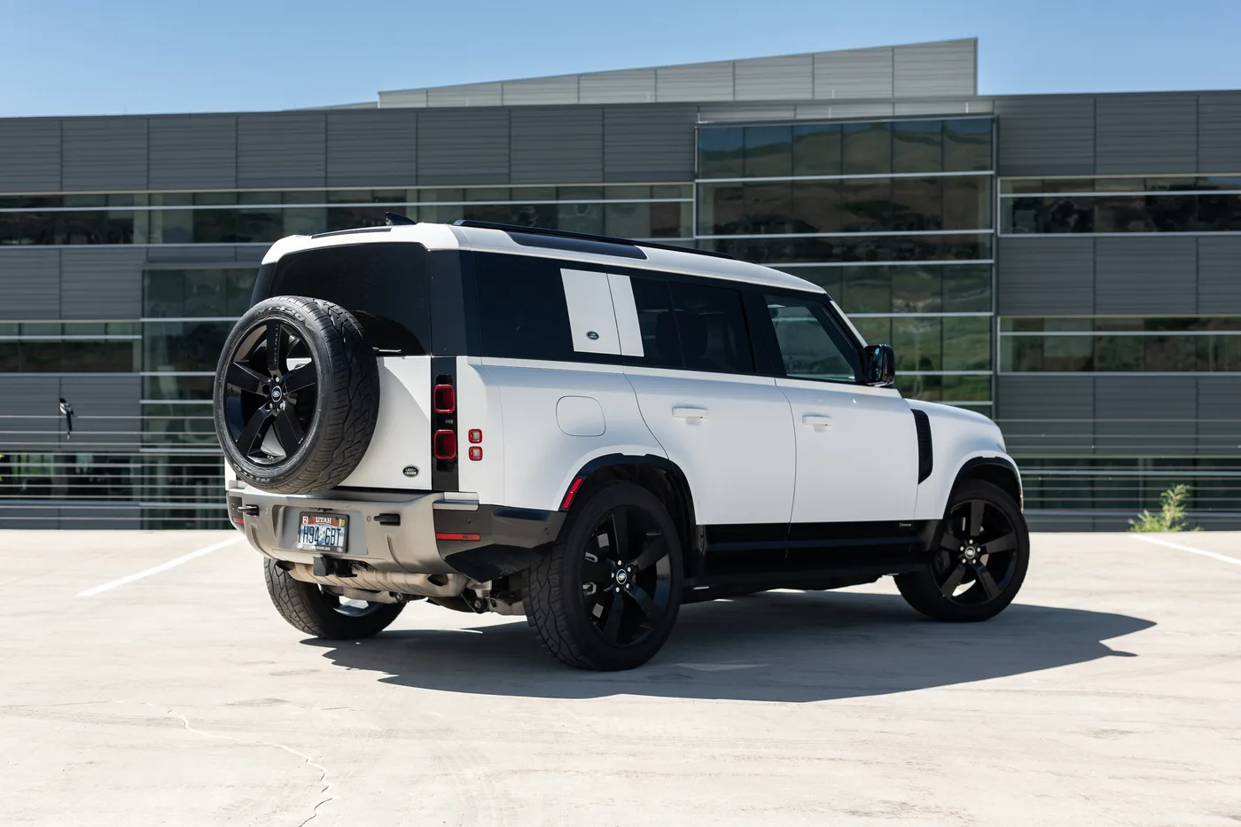 Land Rover Defender HSE 110 X - View 3