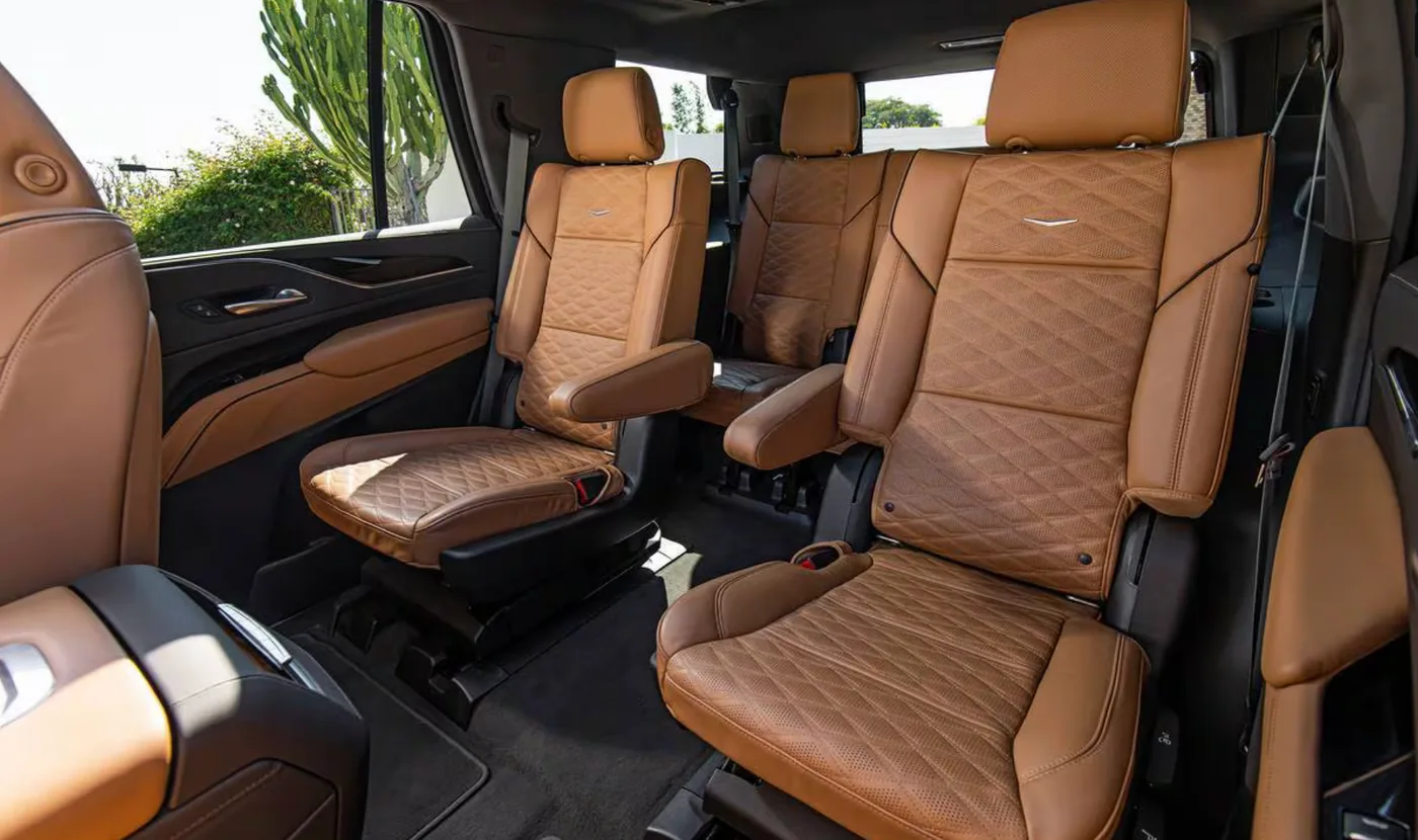 Cadillac Escalade - View 7