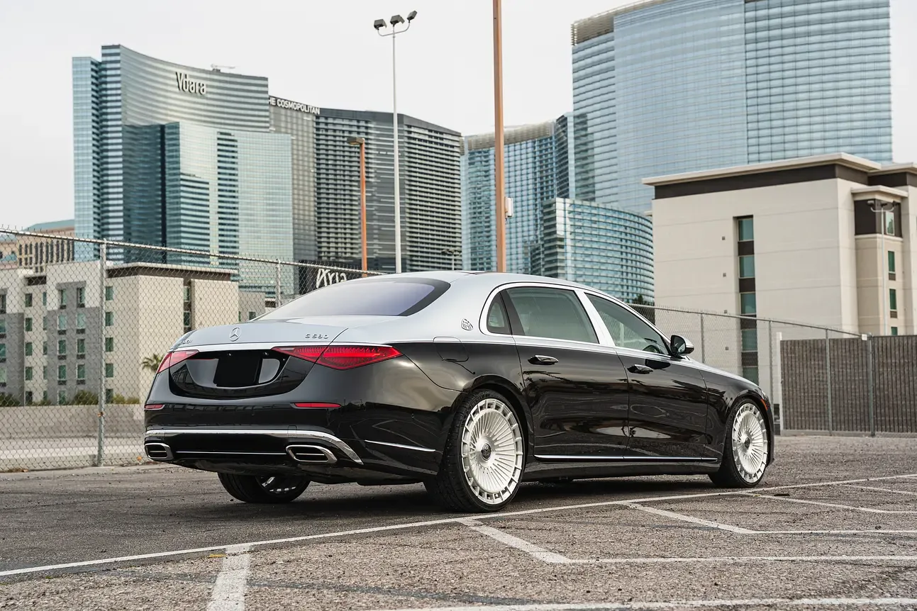 Maybach S580 - View 7