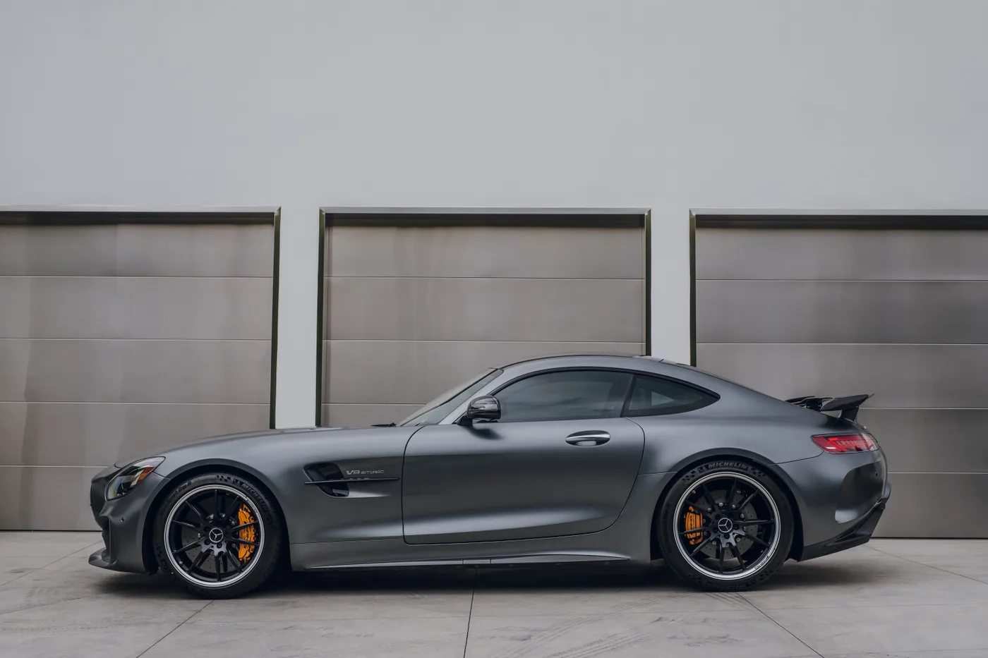2018 Mercedes-Benz AMG GT R - View 5
