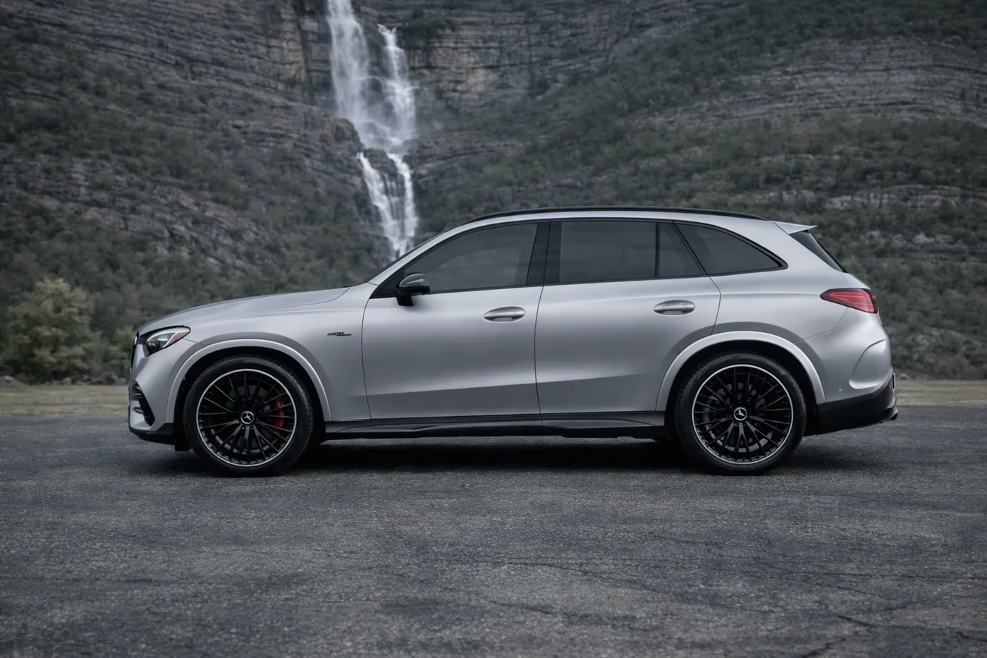 Mercedes-Benz GLC43 AMG - View 2