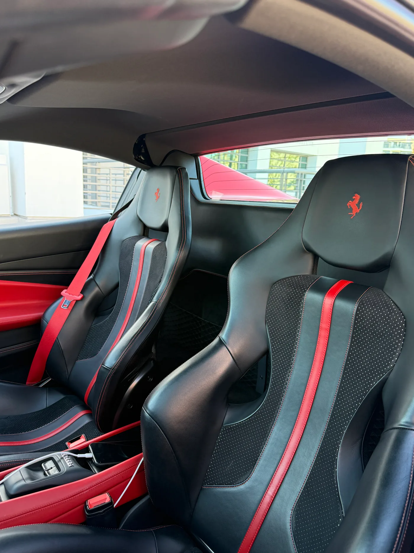 2021 Ferrari F8 Spider - View 6