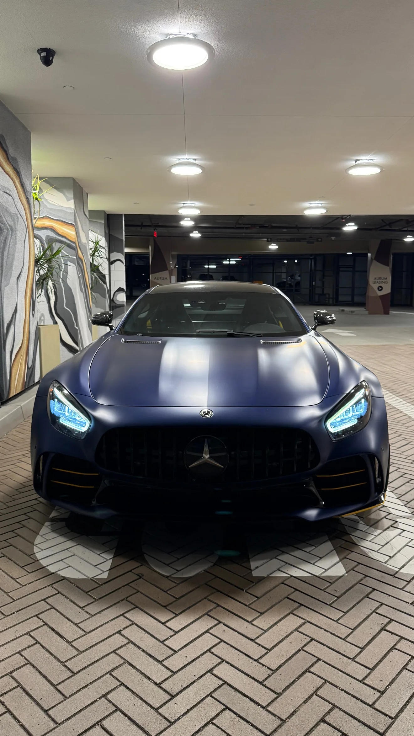 Mercedes Benz AMG GTR - View 2