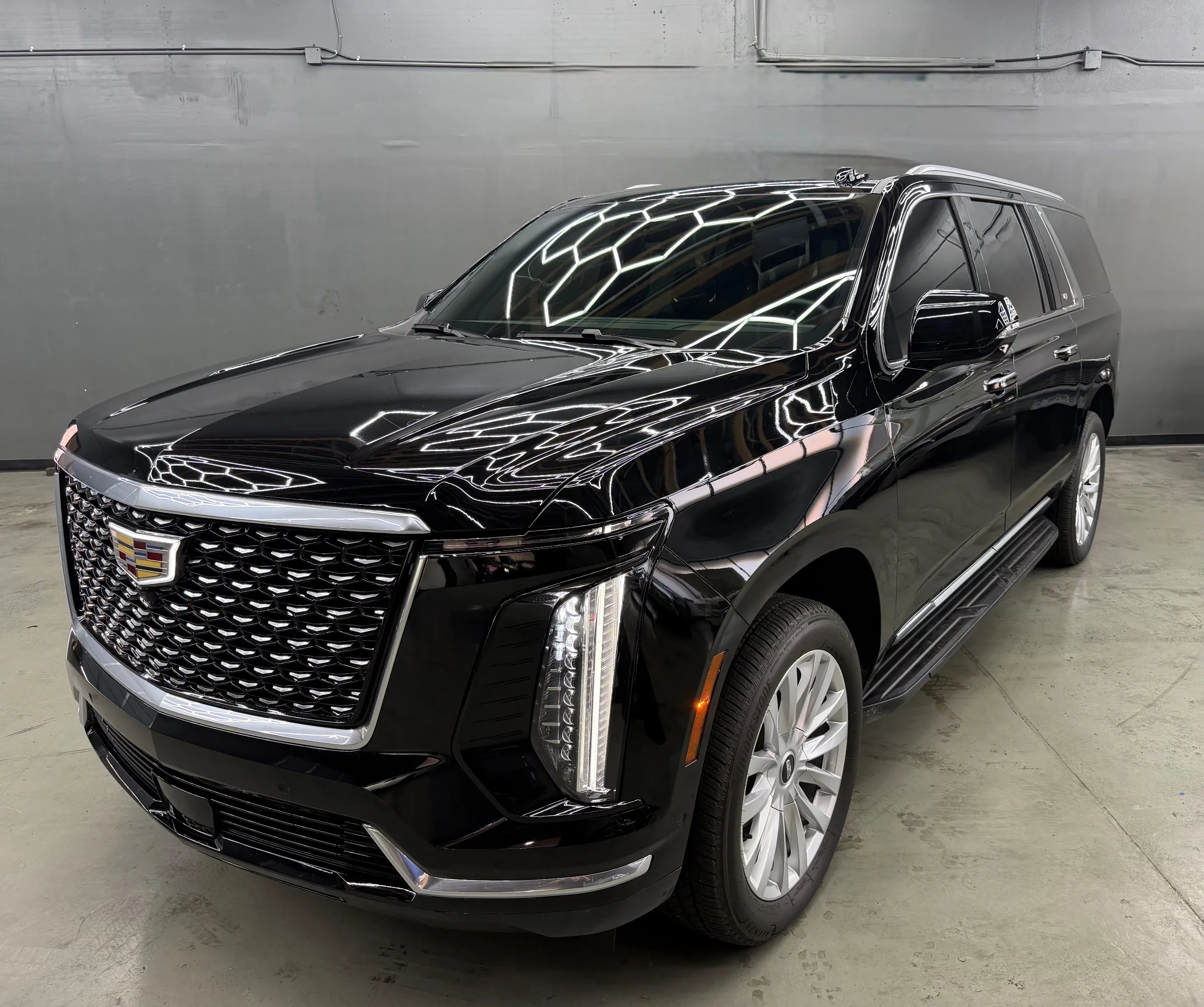 Cadilaic Escalade ESV
