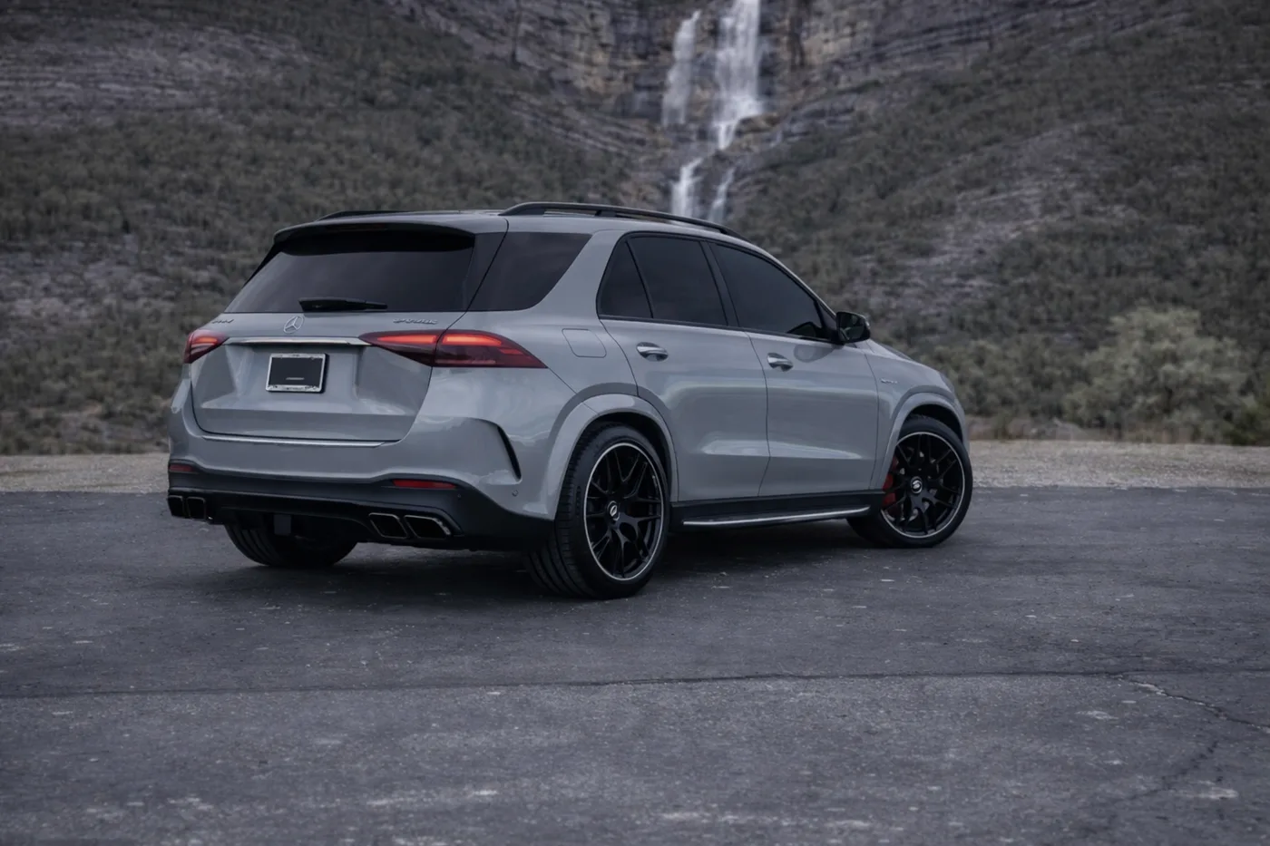 Mercedes-Benz GLE63 AMG S - View 3