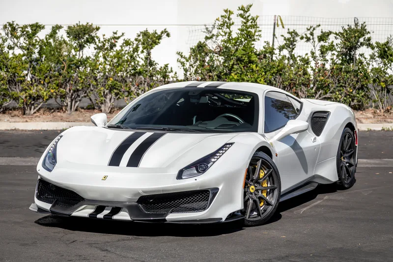 2019 Ferrari 488 Pista