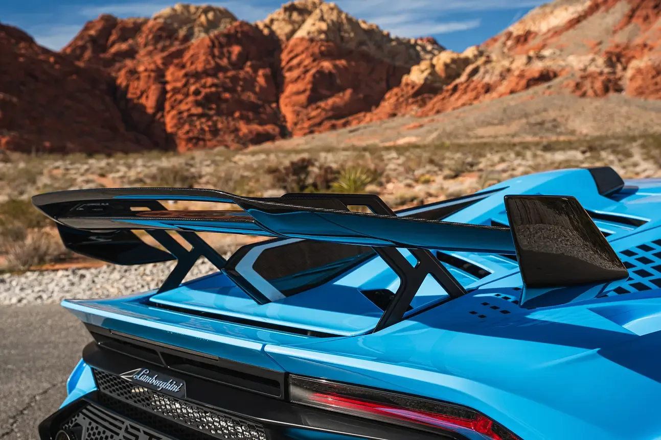 Huracan STO - View 7