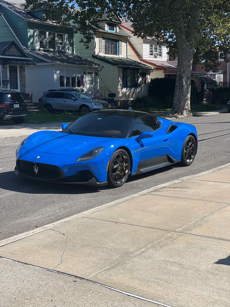 2022 Maserati MC20