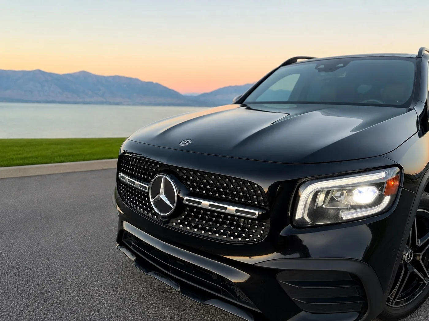 Mercedes-Benz GLB-Class 2022 - View 3