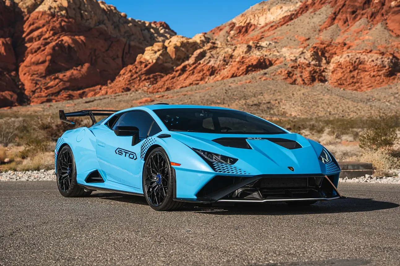 Huracan STO - View 3