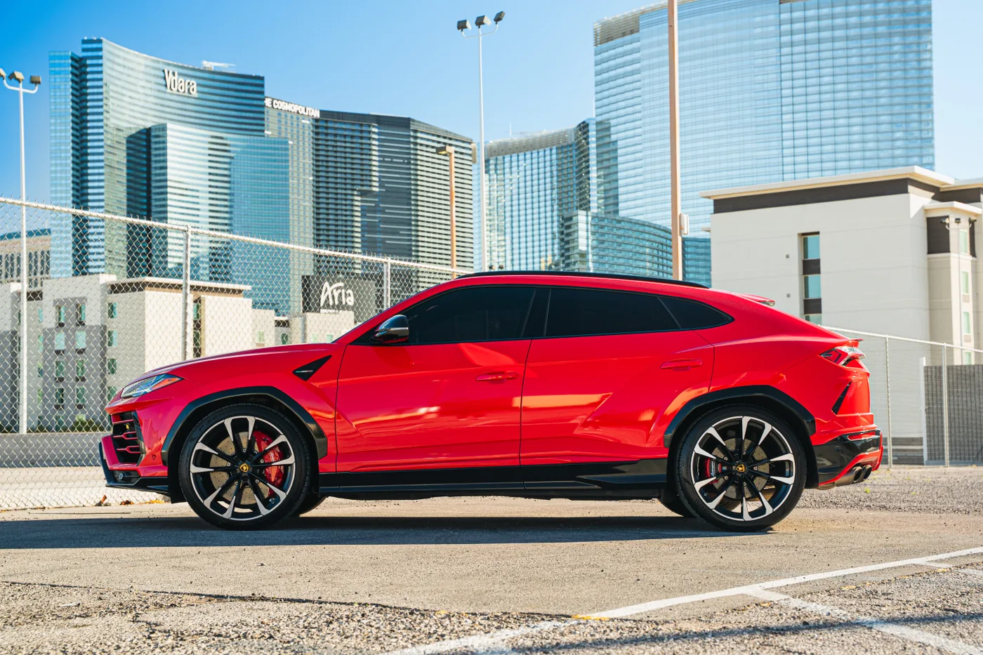Urus Red - View 5
