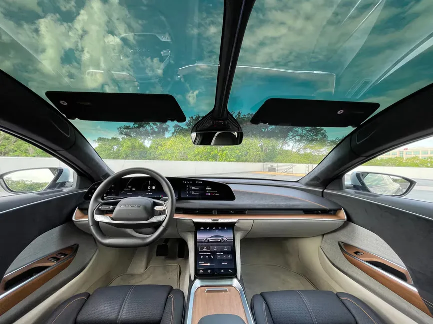 Lucid Air Touring - View 6