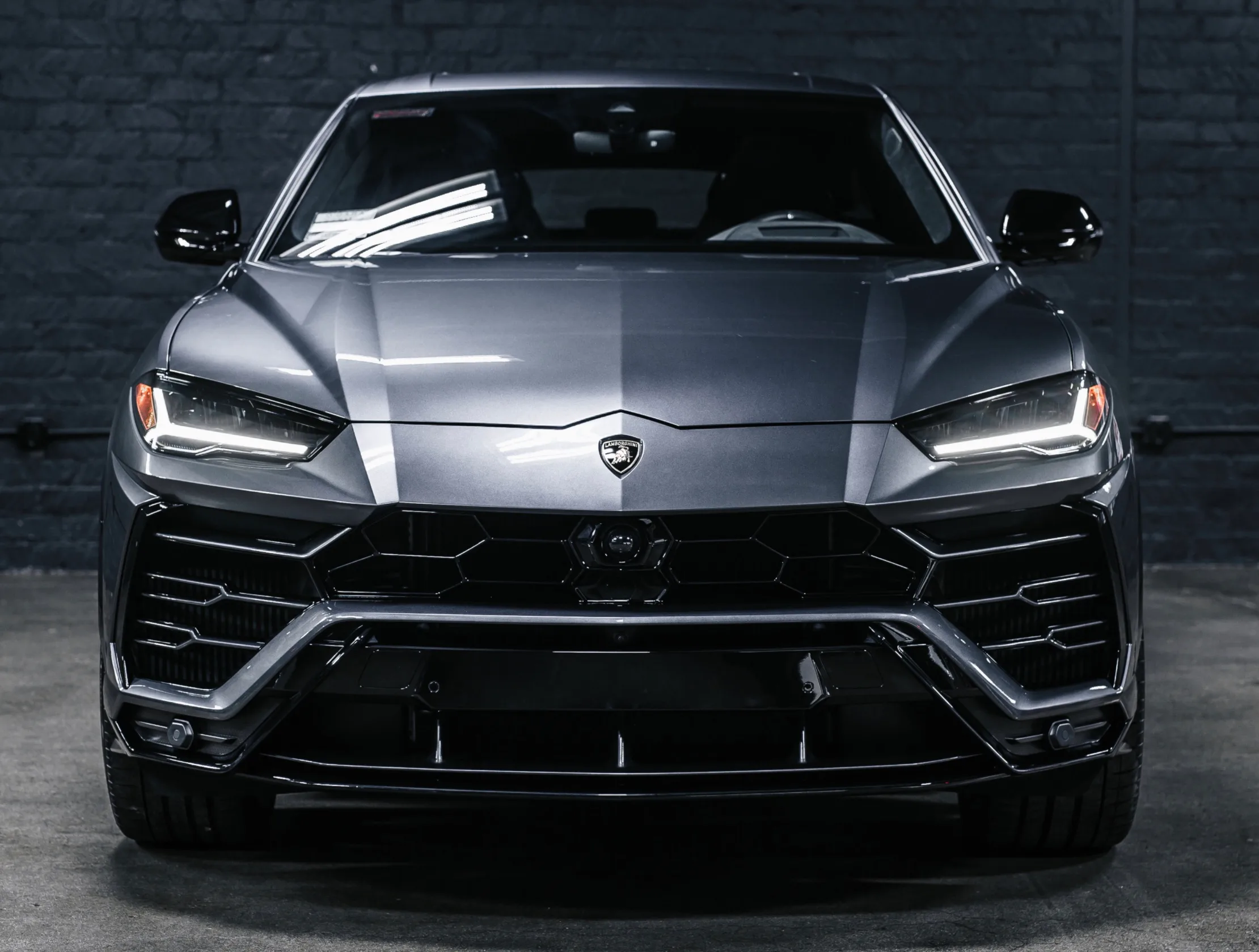 2019 Lamborghini Urus Base