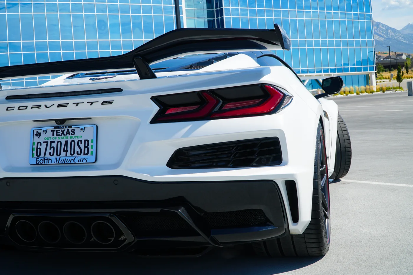 Chevrolet Corvette C8 Z06 Z07 70th Anniversary Coupe - View 9