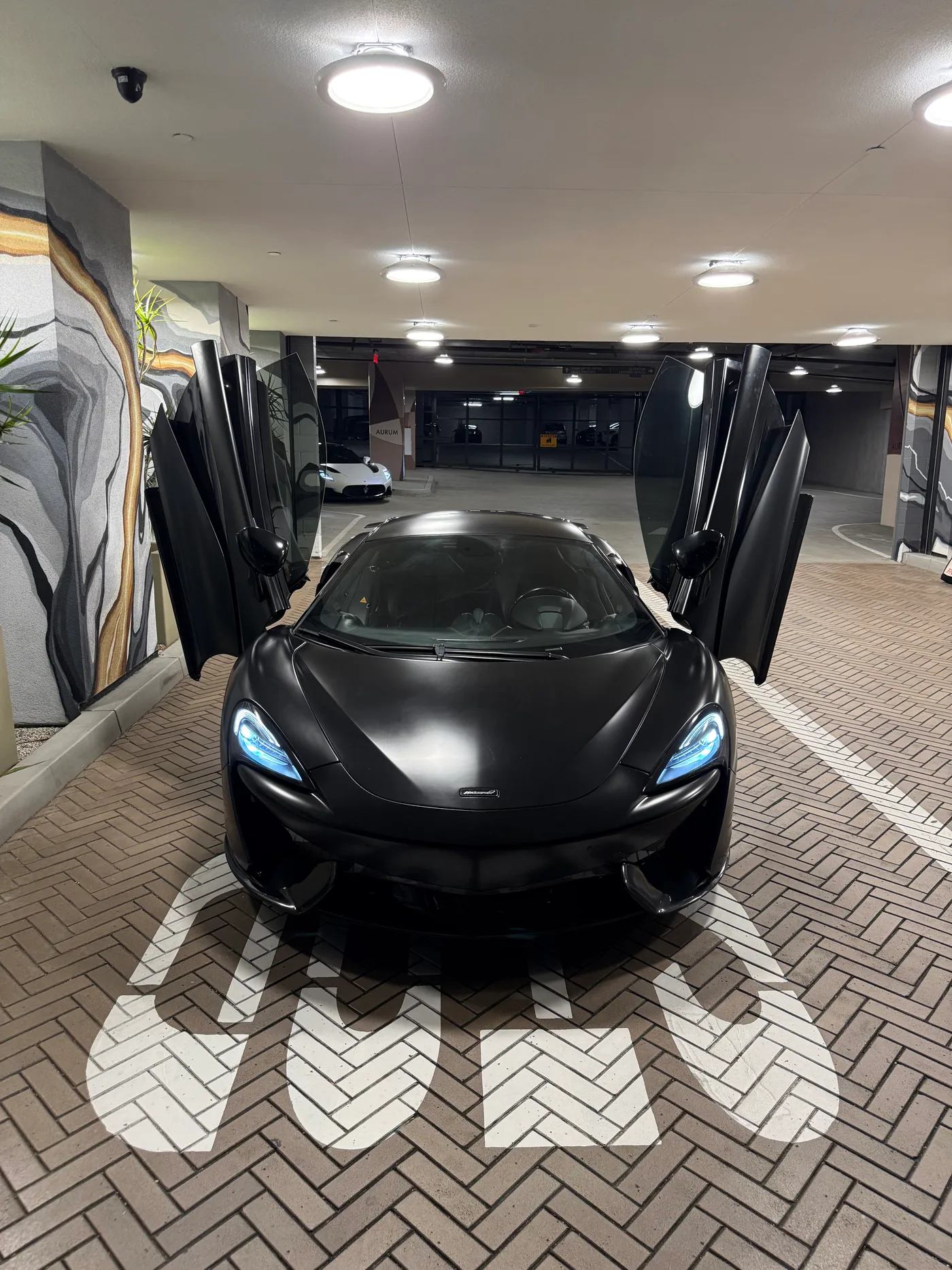 McLaren 570s - View 2