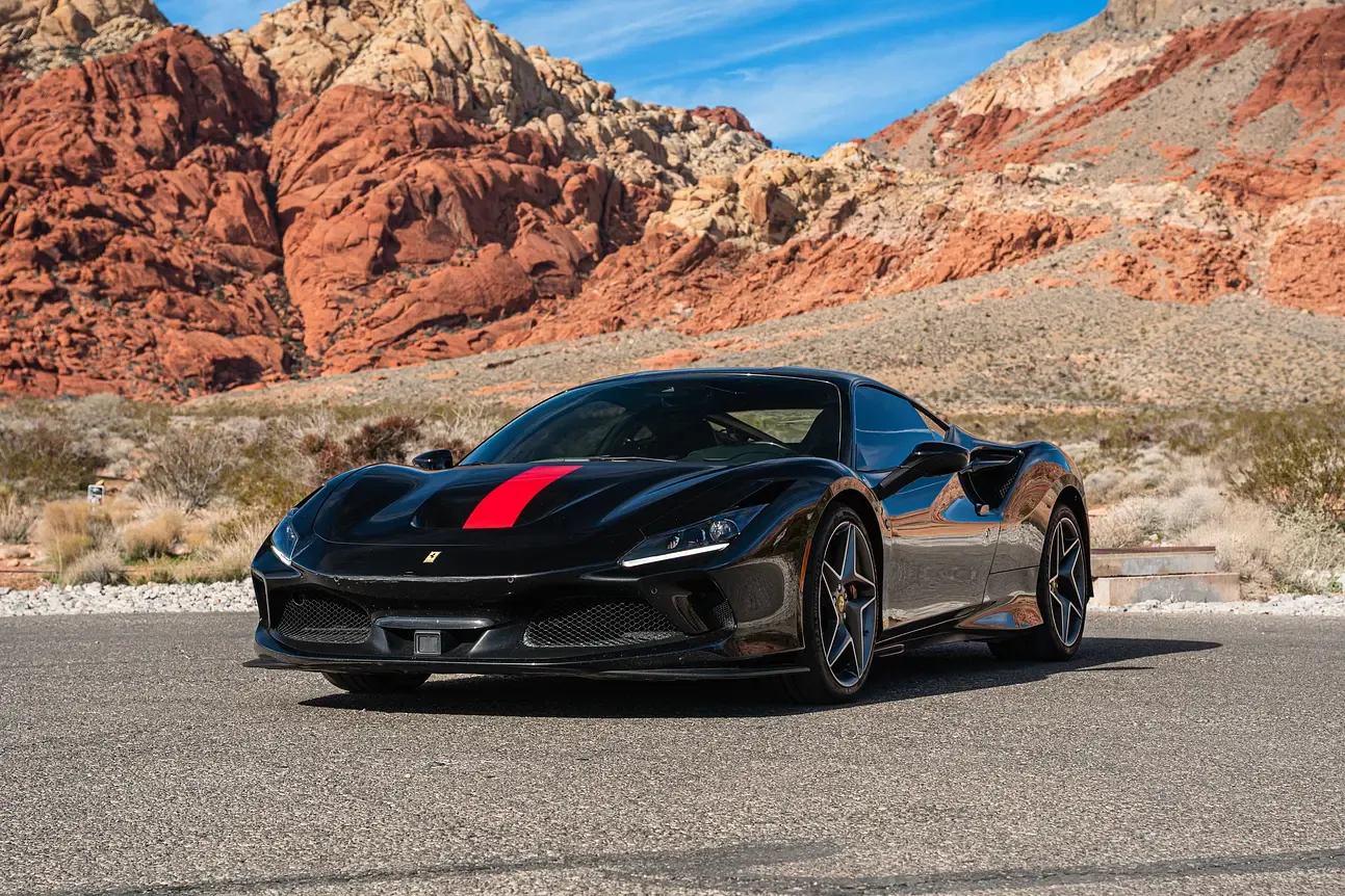 F8 Tributo - View 3