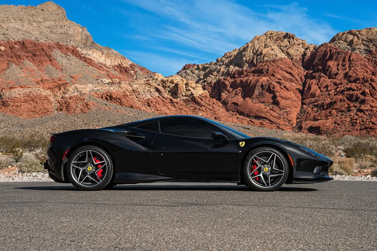 F8 Tributo - View 7