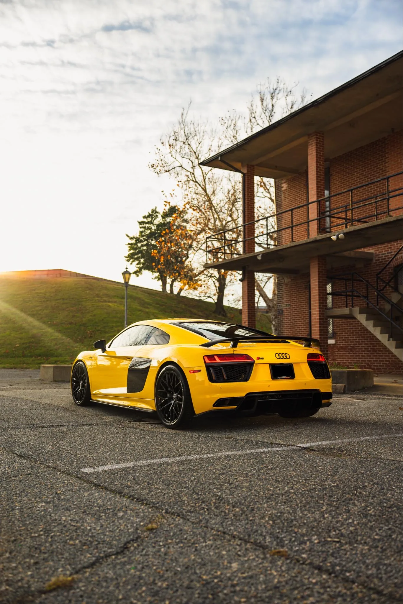 2017 Audi R8 Quattro Plus - View 3