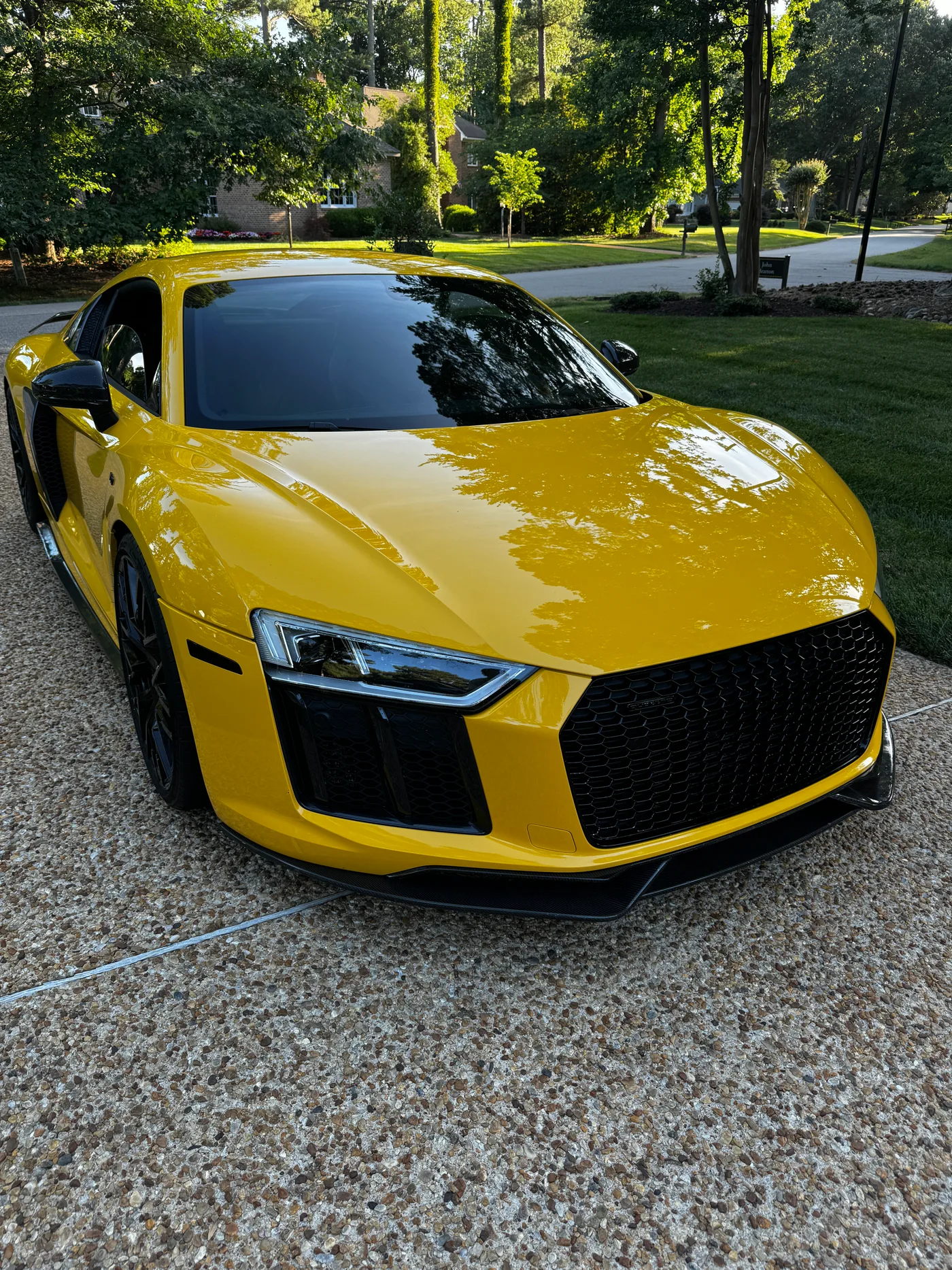 2017 Audi R8 Quattro Plus - View 6