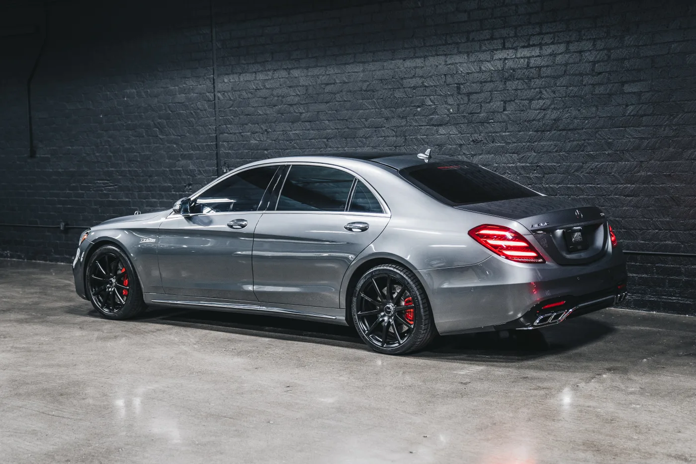 2018 Mercedes-Benz S-Class S63 AMG 4MATIC - View 6