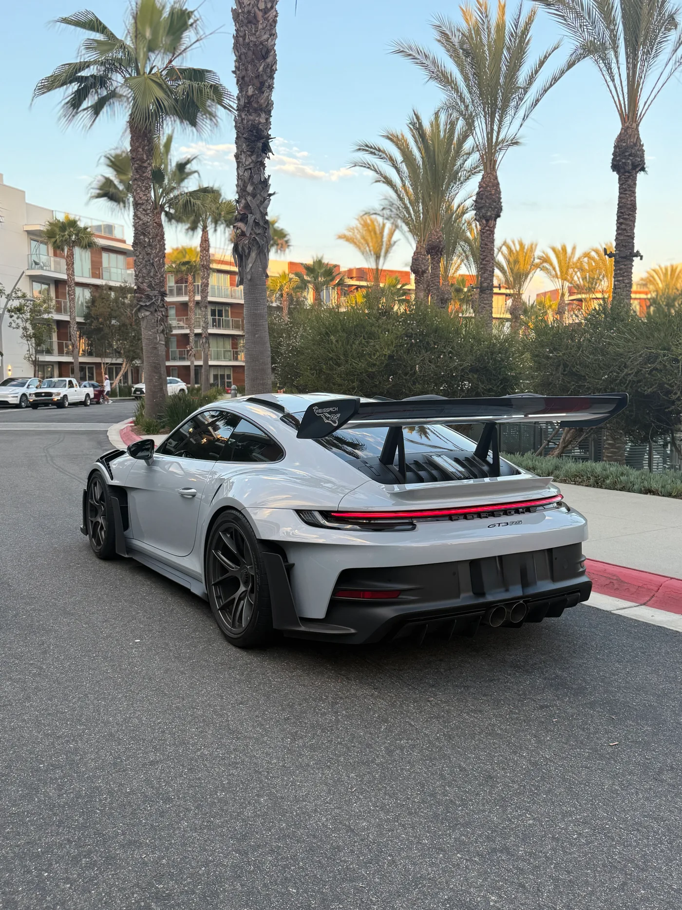 Porsche GT3 RS - View 3