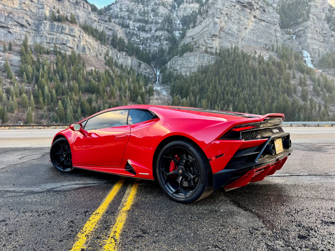 Lamborghini Huracan EVO AWD  Coupe - View 7