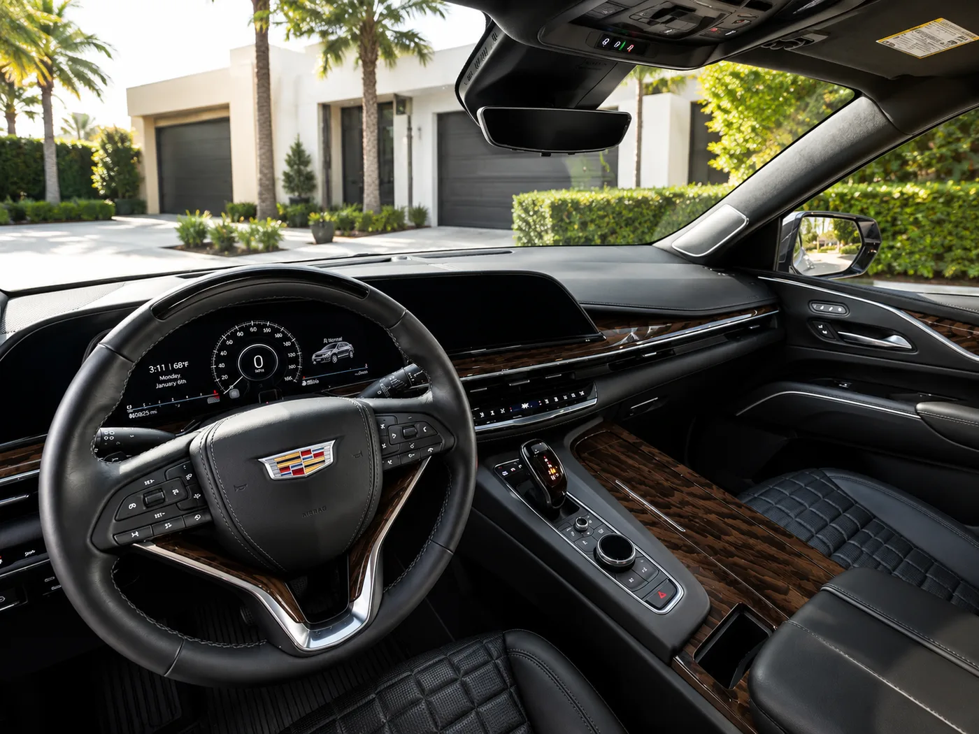Cadillac Escalade - View 6
