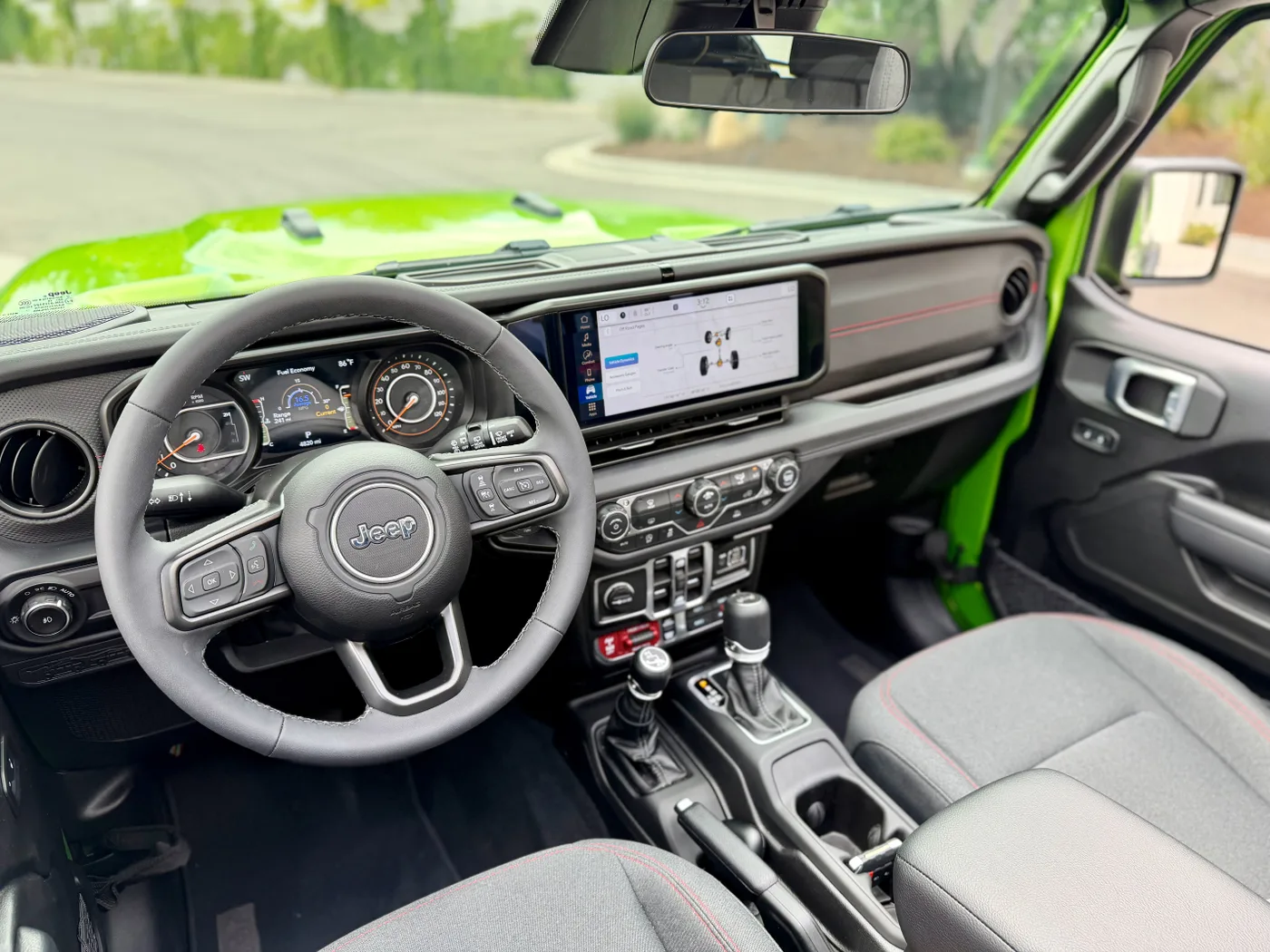 Jeep Wrangler Rubicon - View 3