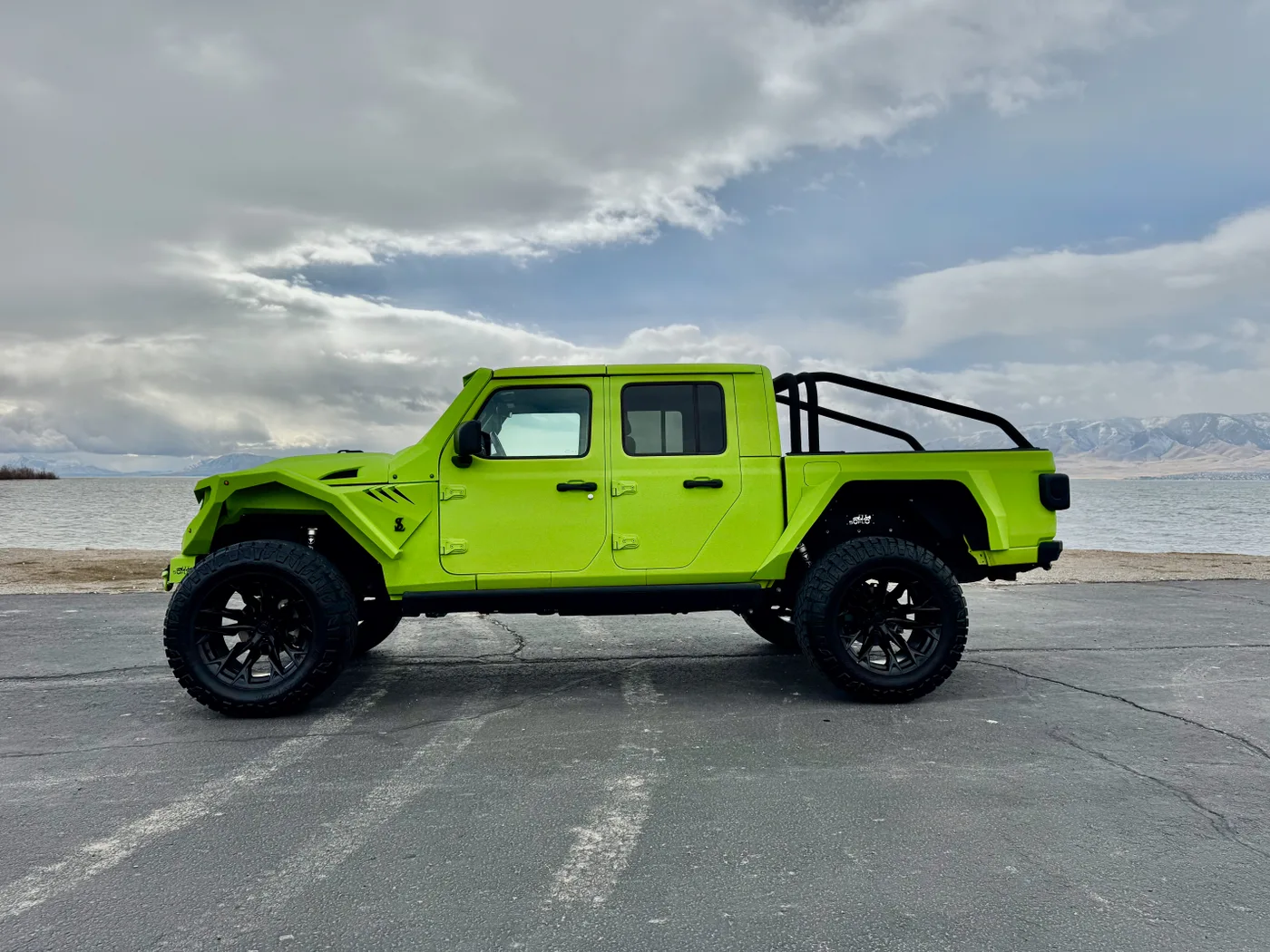 Jeep Gladiator Spartan - View 4